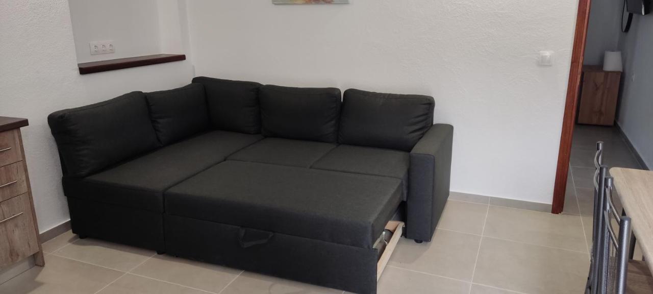 Το Στενάκι Apartment สเกียธอสทาวน์ ภายนอก รูปภาพ